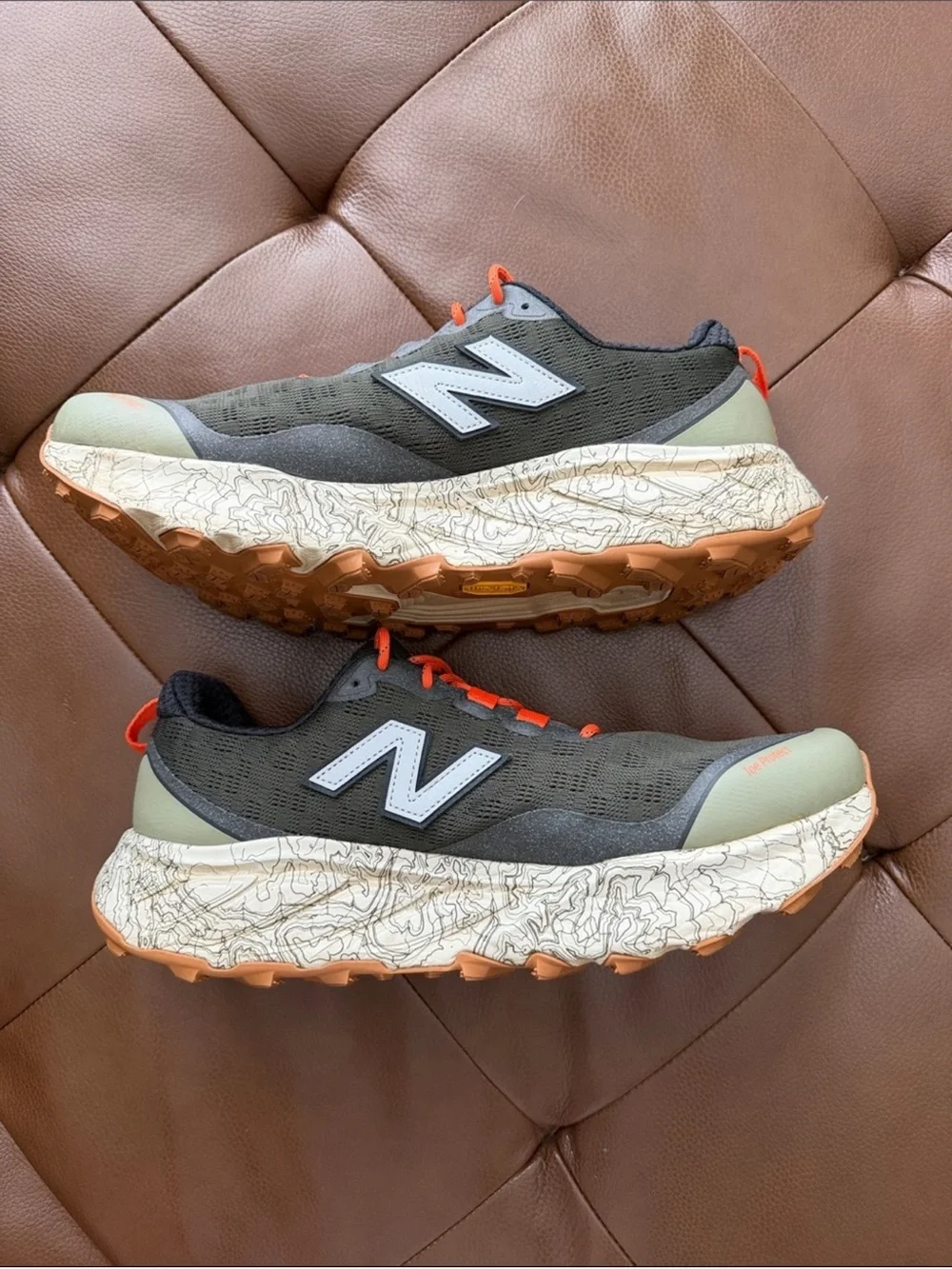 New Balance Fresh Foam X Hierro Trail Running Shoes Gray Orange Vibram 12 EUC